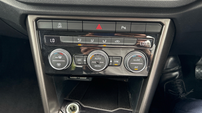 Volkswagen T-Roc 1.5 TSI EVO SE 5dr Petrol Hatchback